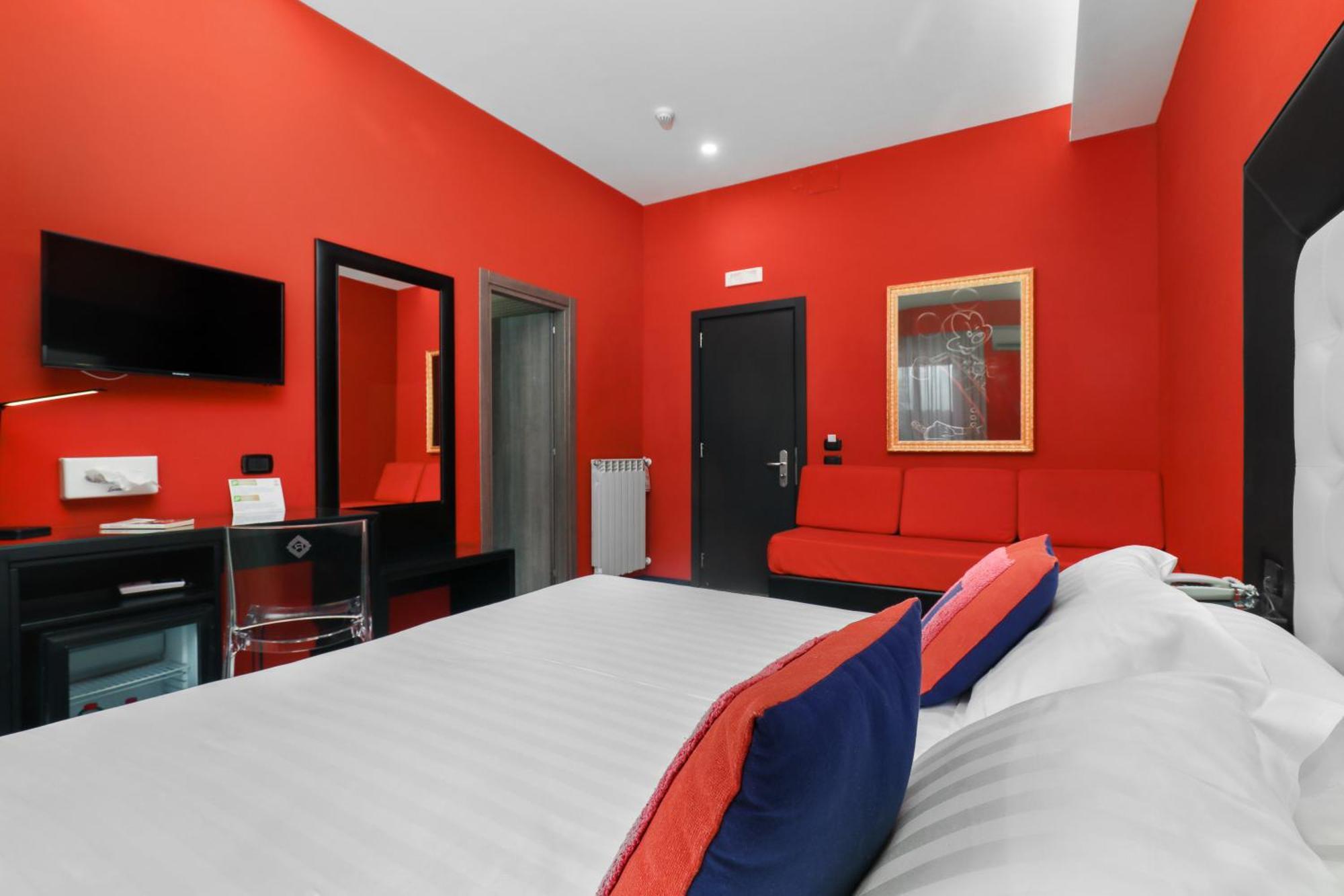 Reggia Suite Spa Hotel กาแซร์ตา ภายนอก รูปภาพ